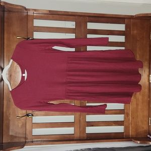 Maroon long-sleeve dress